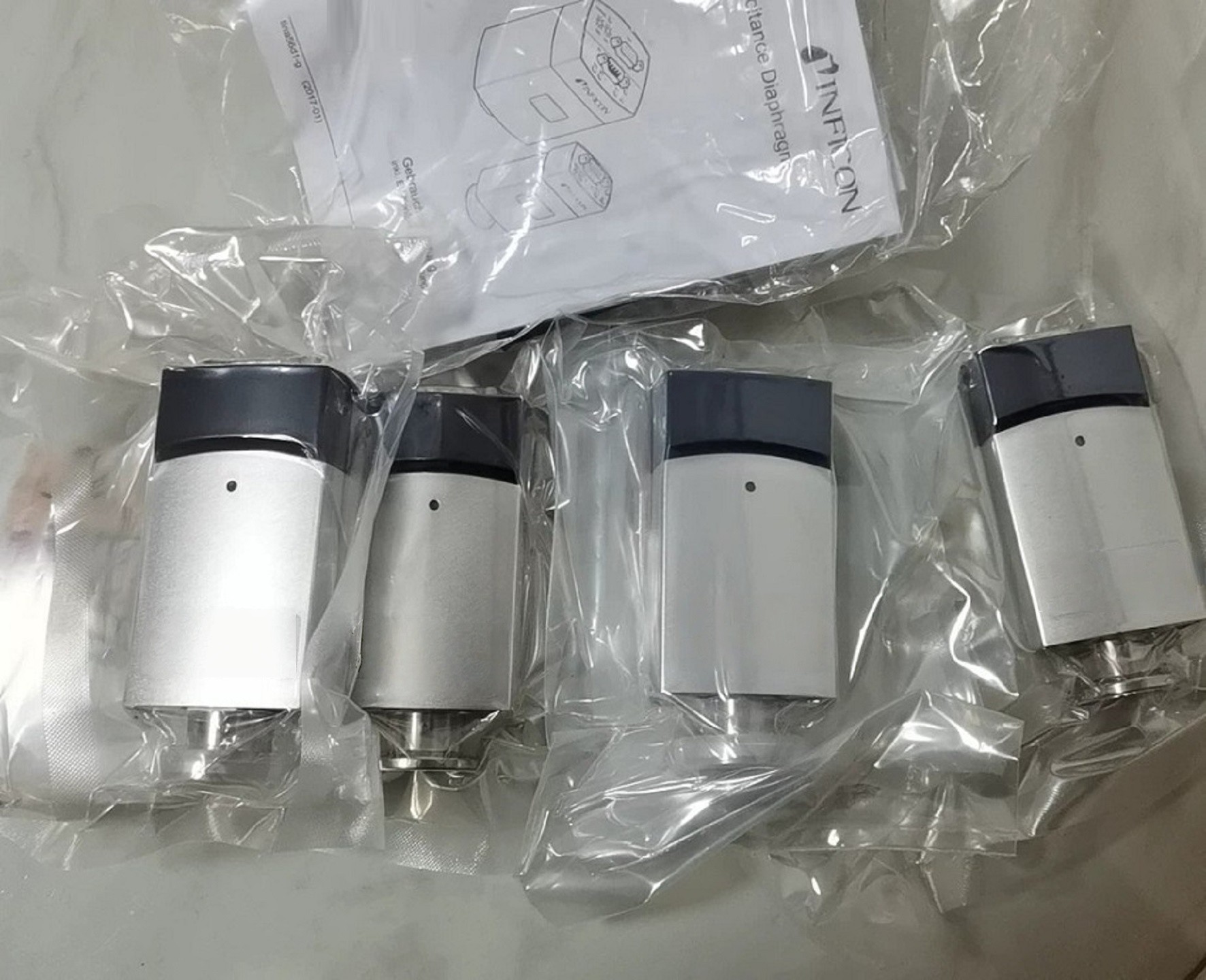 英福康皮拉尼真空计 型号:3PC1-021-4120库号：M326787