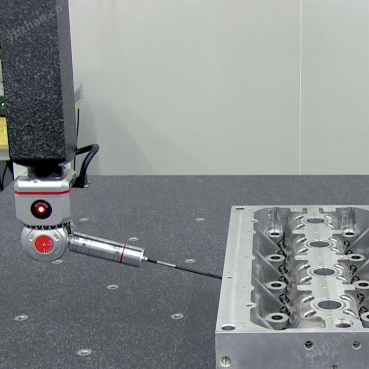 中图三坐标测量机精准测量深孔斜壁等特征点